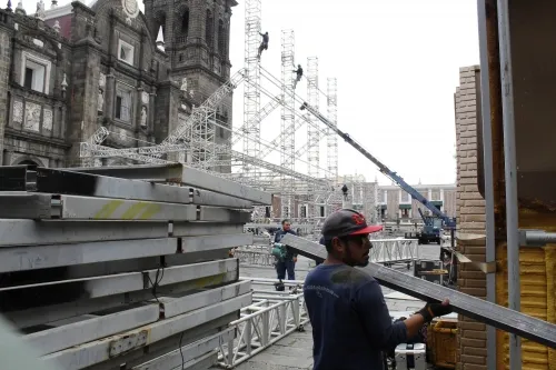 Tras acuerdo, reactivan obras de instalación de réplica de la Capilla Sixtina