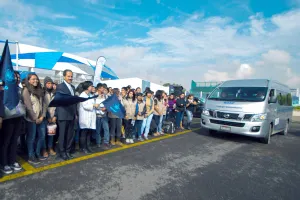 Rector BUAP da banderazo de salida a Onceava Campaña de Alfabetización