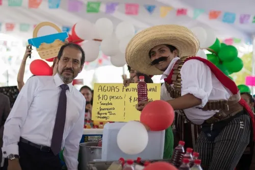 Celebra BUAP su tradicional verbena para conmemorar las fiestas patrias