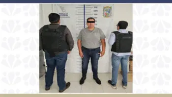Aprehenden a un agente del MP que habría pedido 20 mil pesos por la localización de una mujer en Tehuacán