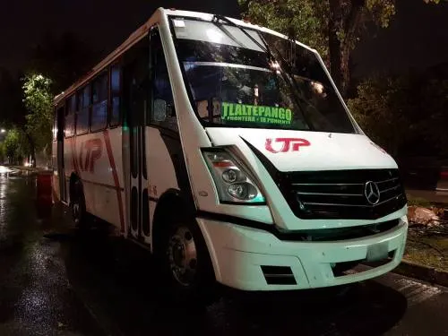 Detiene policía municipal a dos probables asaltantes del transporte público