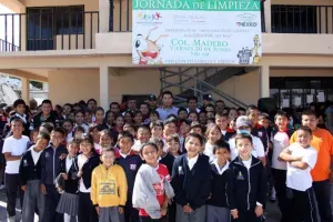 Néstor Camarillo realiza jornada ecológica en Francisco I. Madero
