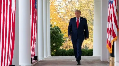 Trump quiso atacar a Irán la semana pasada, pero fue disuadido por asesores, según “New York”
