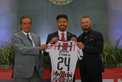 Oribe Peralta cumple con primer entrenamiento en Chivas