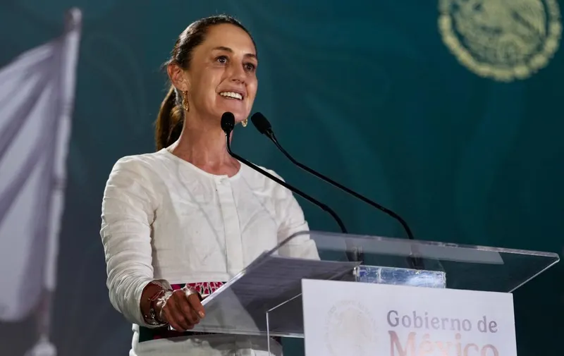 sheinbaum-tarjetas-pension-mujeres-bienestar-oaxaca
