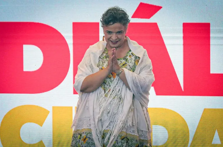 Claudia vs. Beatriz Elena, la contienda que merecemos
