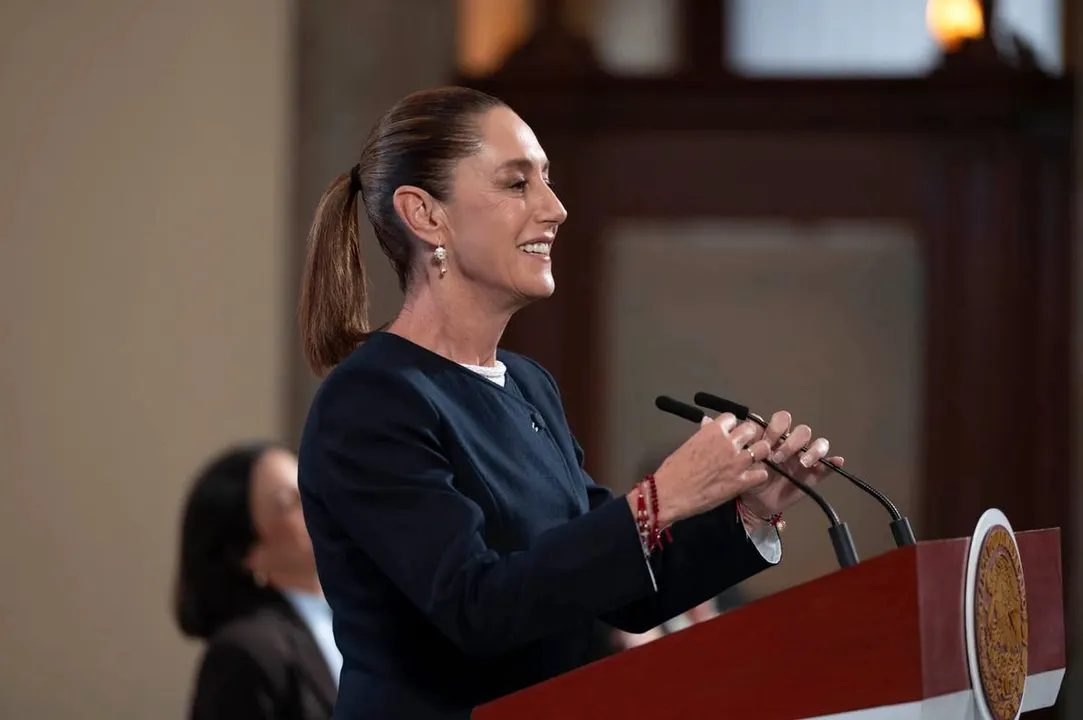 Sheinbaum responde a asesor de Trump: niega que la CDMX esté gobernada por cárteles