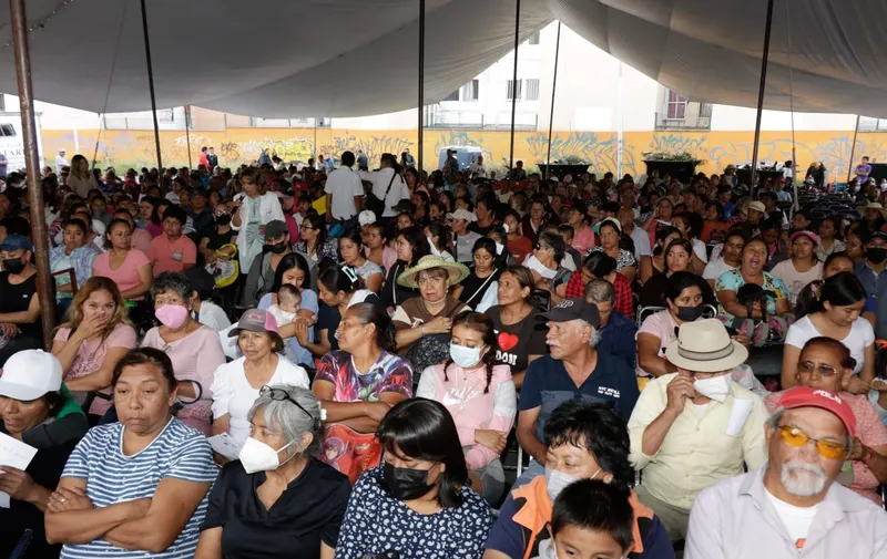 bienestar-puebla-entrega-producto-lacteo