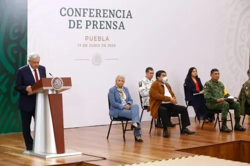 El regaño (no tan velado) de AMLO a Barbosa