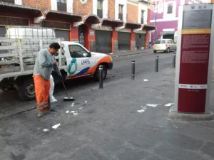 Cuadrillas del OOSL mantienen labores de limpieza en calles de la Ciudad