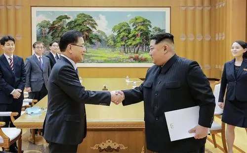 Coreas celebrarán cumbre histórica en abril; Pyongyang renunciaría a su armamento nuclear