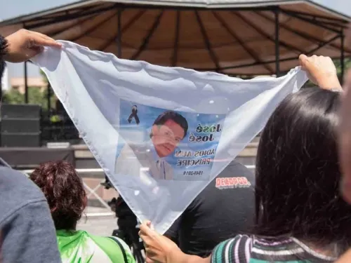 Alista el gobierno de México el homenaje a José José