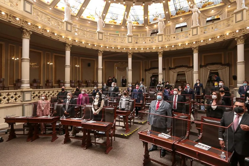 Diputados poblanos simularon trasparencia de su patrimonio