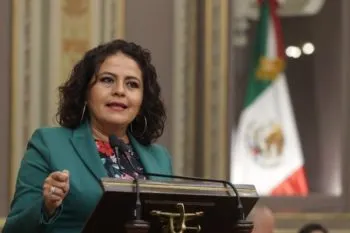 Reconocen en el Congreso de Puebla el legado de Gilberto Bosques Saldívar