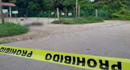 Encuentran cuerpo con siete balazos en la carretera estatal Grajales-Cuapiaxtla