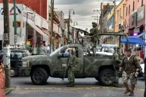 Ejército y Policía Federal realizan operativo en el Centro Histórico