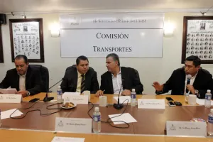 PRD no descarta proponer uso obligatorio de seguro en carreteras poblanas