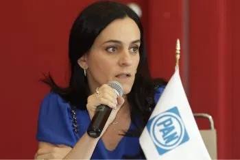 Diputada del PAN celebra entrega de campus UDLAP