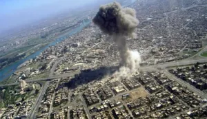 EEUU continúa bombardeo en Irak