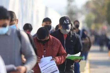 Ignoran jóvenes de la capital poblana refuerzo contra COVID-19