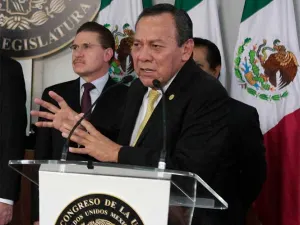 Queremos que haya debate con el Presidente: Zambrano