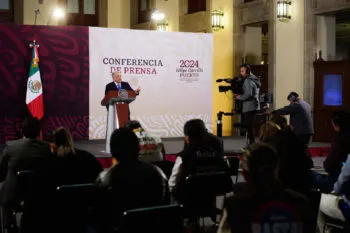 AMLO pedirá a FGR que presente informe sobre caso Colosio
