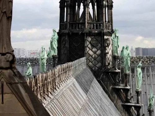 Con incendio en Notre Dame el mundo pierde parte de su historia