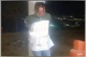 Sin denuncias, liberan a mujer retenida por vecinos en Barranca Honda