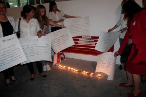 Red Plural de Mujeres de Puebla se une a Campaña “El Banco Rojo”