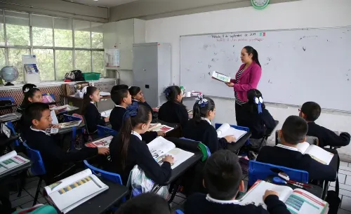 La Nueva Escuela Mexicana recuperará la ética y moral en las aulas: Lozano Pérez