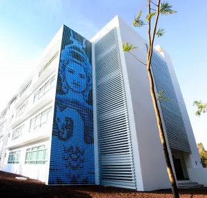 Mejora la BUAP los multiaulas con infraestructura sustentable