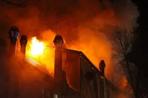 Incendio cobra vida de siete niños en Alemania