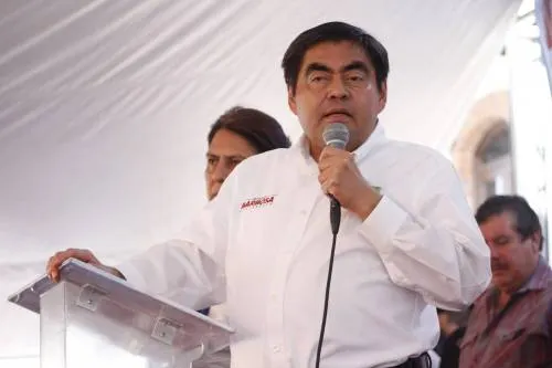 Barbosa está dispuesto a debatir, demostrará a los poblanos que su proyecto funciona