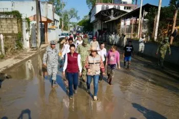 Tienen todo nuestro respaldo: Sheinbaum supervisa trabajos de apoyo a afectados de Álamo y Tempoal, Veracruz