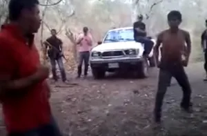 VIDEO: Sicarios arman pelea antes de matar a víctima