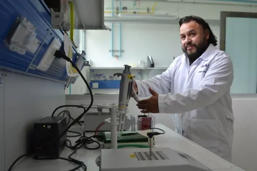 Investigador de la BUAP trabaja en desarrollo de vacuna contra la enfermedad de Chagas
