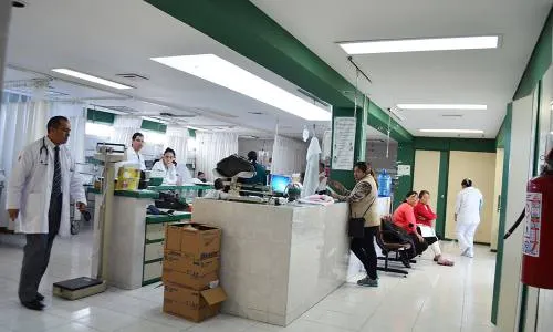 Gobierno del estado otorga bono sexenal a trabajadores de la Secretaría de Salud