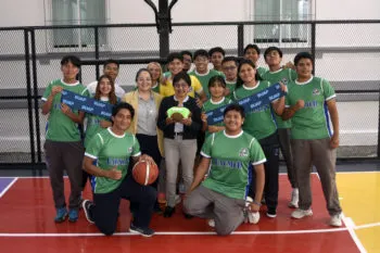 Inaugura rectora Lilia Cedillo cancha deportiva y espacios de esparcimiento en el Área de la Salud