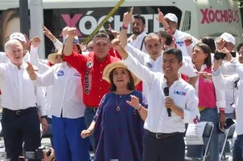 Confirma TEPJF amonestación pública contra Eduardo Rivera por uso indebido de símbolos patrios