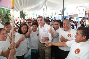 Más empleos para los poblanos y respeto a la vida sindical: Tony Gali
