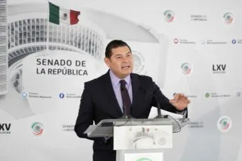 Con un peso fuerte López Obrador impulsa cadenas productivas al exterior, considera senador Armenta