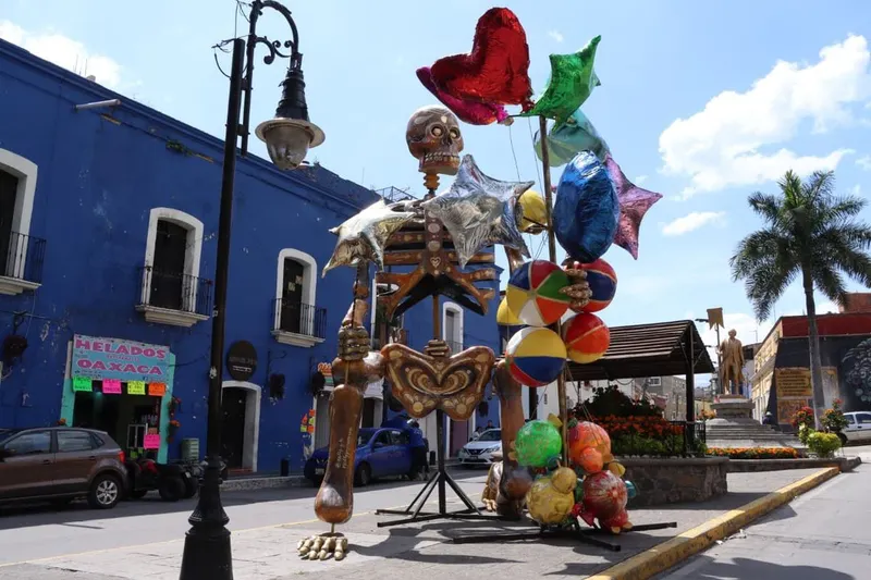 catrina-globero-festival-internacional-valle-de-catrinas