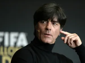 Anuncian que Joachim Löw dirigirá Alemania hasta 2018