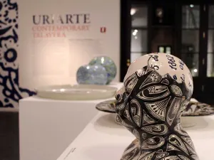 Orgullo de Puebla: arte creado con talavera es exhibido en NY