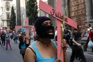 Piden detener violencia de género contra mujeres