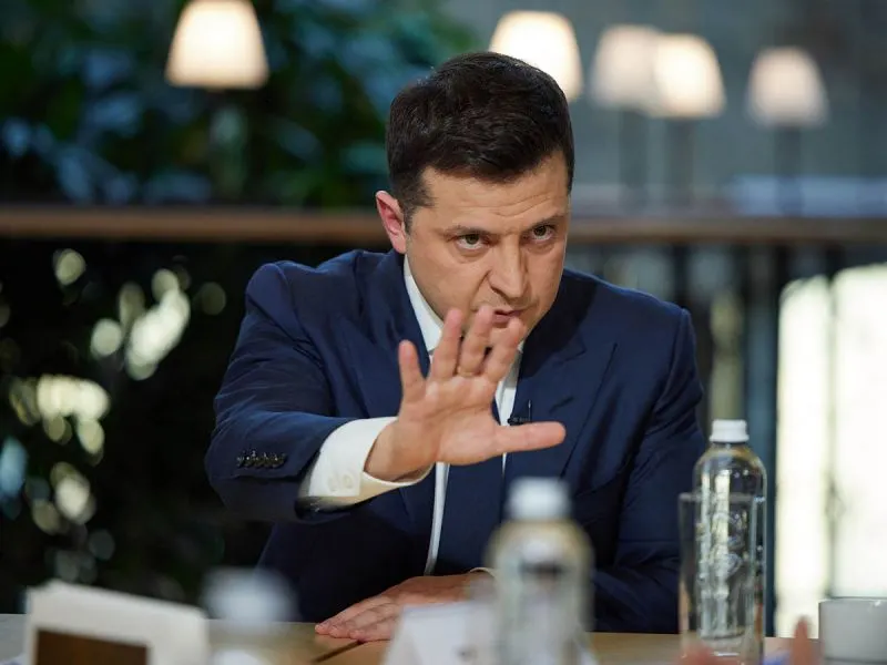 Ucrania y Rusia discuten lugar y hora para conversaciones: portavoz de Zelenski
