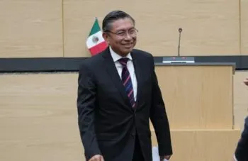 José Luis Figueroa afirma que municipalización de Totimehuacan sigue en análisis y reconoce factores políticos