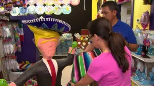 Boom de piñata Trump en Texas