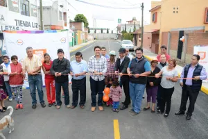 Entrega José Juan Espinosa obras por 3.2 mdp en Cholula
