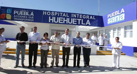 Obras sociales para abatir el rezago en la Sierra Norte: RMV